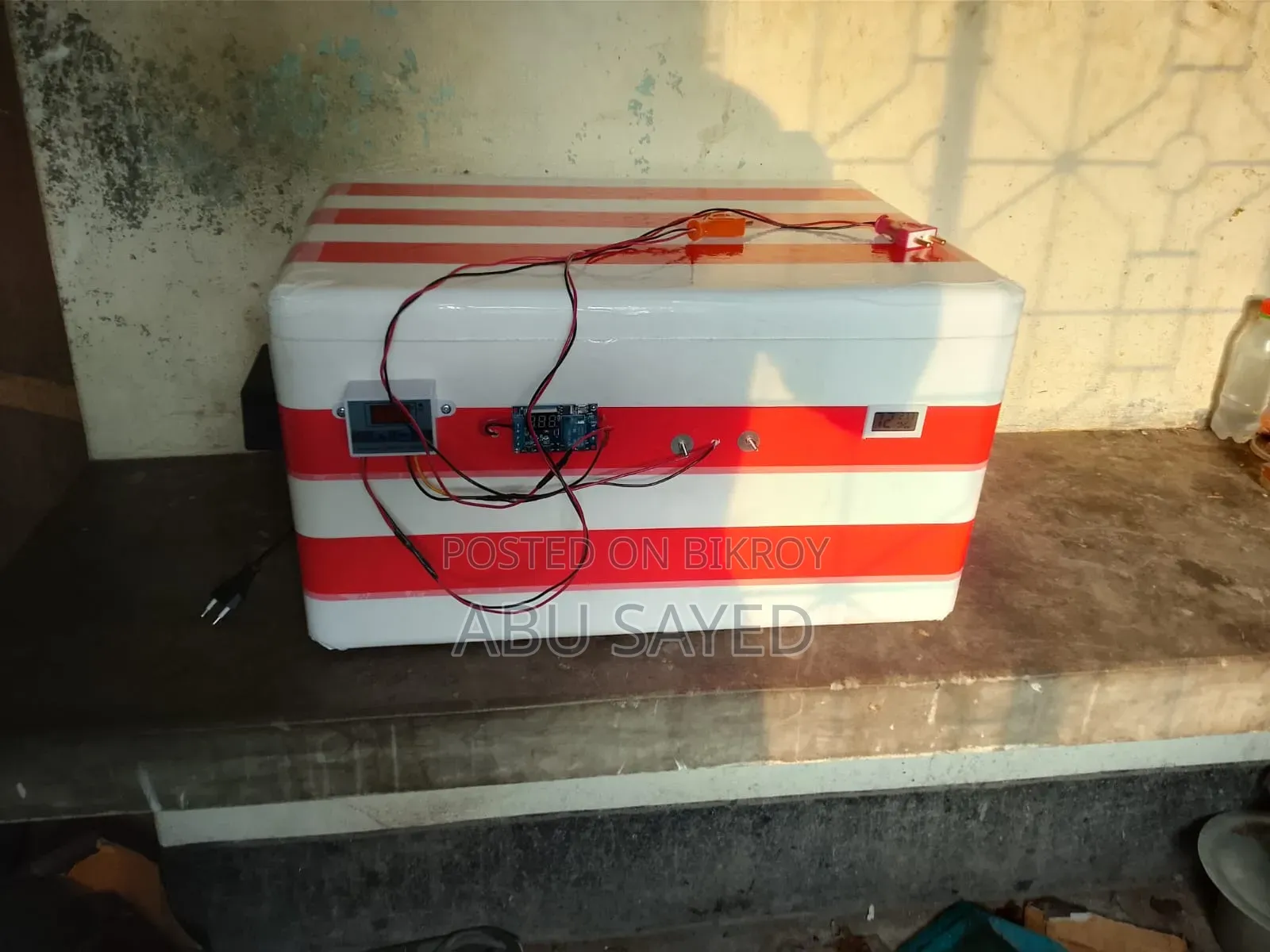 ইনকিউবেটর মেশিন