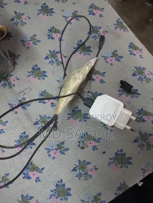 Saond Box Hotmal ৬০০