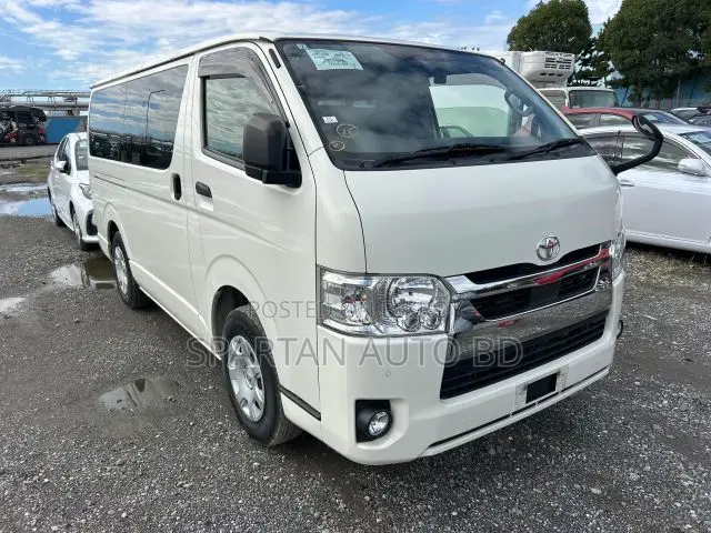 Toyota HiAce 2020 White