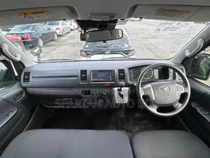 Toyota HiAce 2020 White