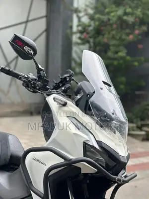 Honda 2025 White