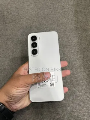 ইনফিনিক্স হট ৬০আই ২৫৬ জিবি সিলভার