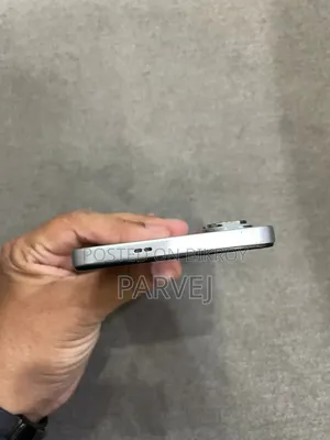 ইনফিনিক্স হট ৬০আই ২৫৬ জিবি সিলভার