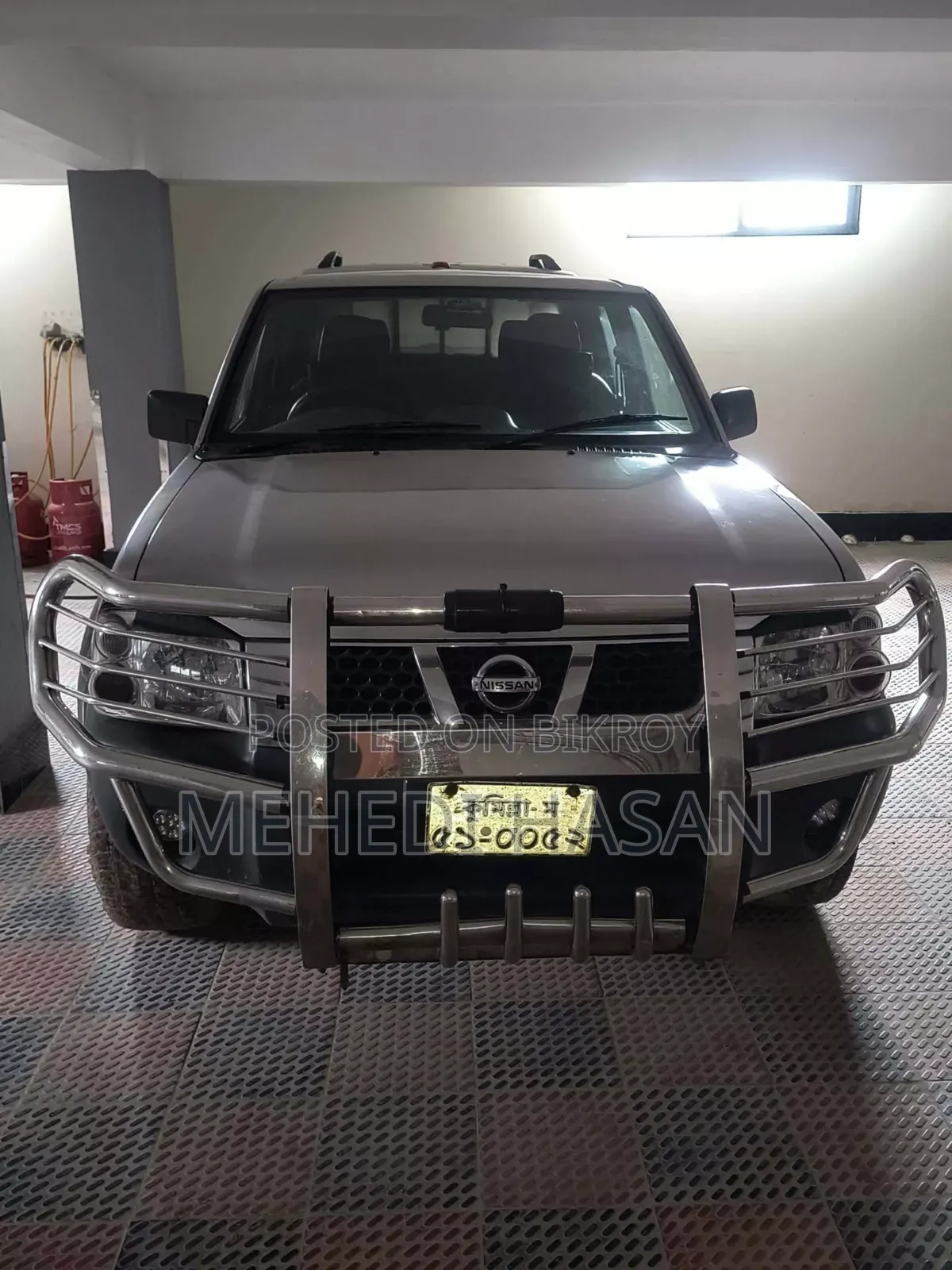 Nissan Patrol 2010 Silver