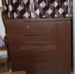 ৪ ড্রায়ার ও ১ ঢাবি বিশিষ্ট রিগাল ওয়ারড্রব