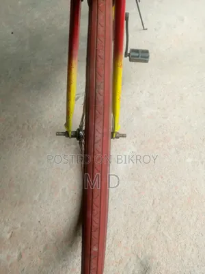 চিকন চাকা রোড বাইক