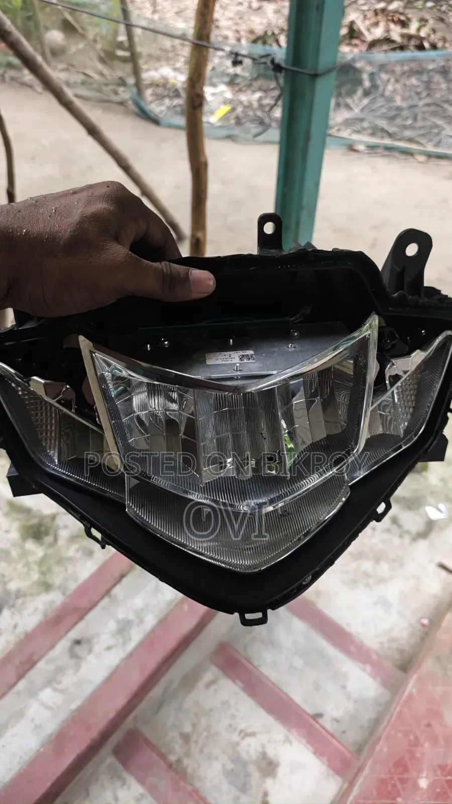 Suzuki Gixxer SF Headlight