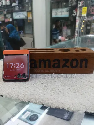 New Motorola Razr 50 256 GB Orange