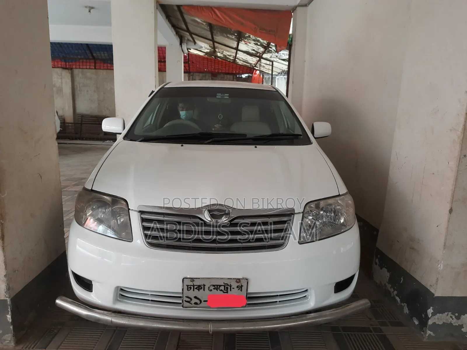 Toyota Corolla 2004 White