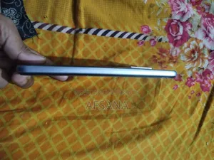 Vivo Y21 64 GB