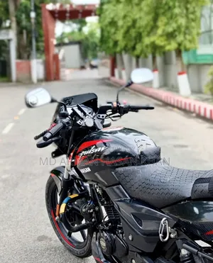 Bajaj Pulsar 150 2022 Black