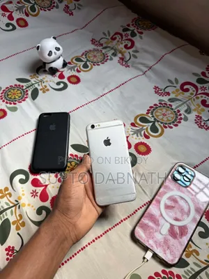 Apple iPhone 6s 64 GB Silver