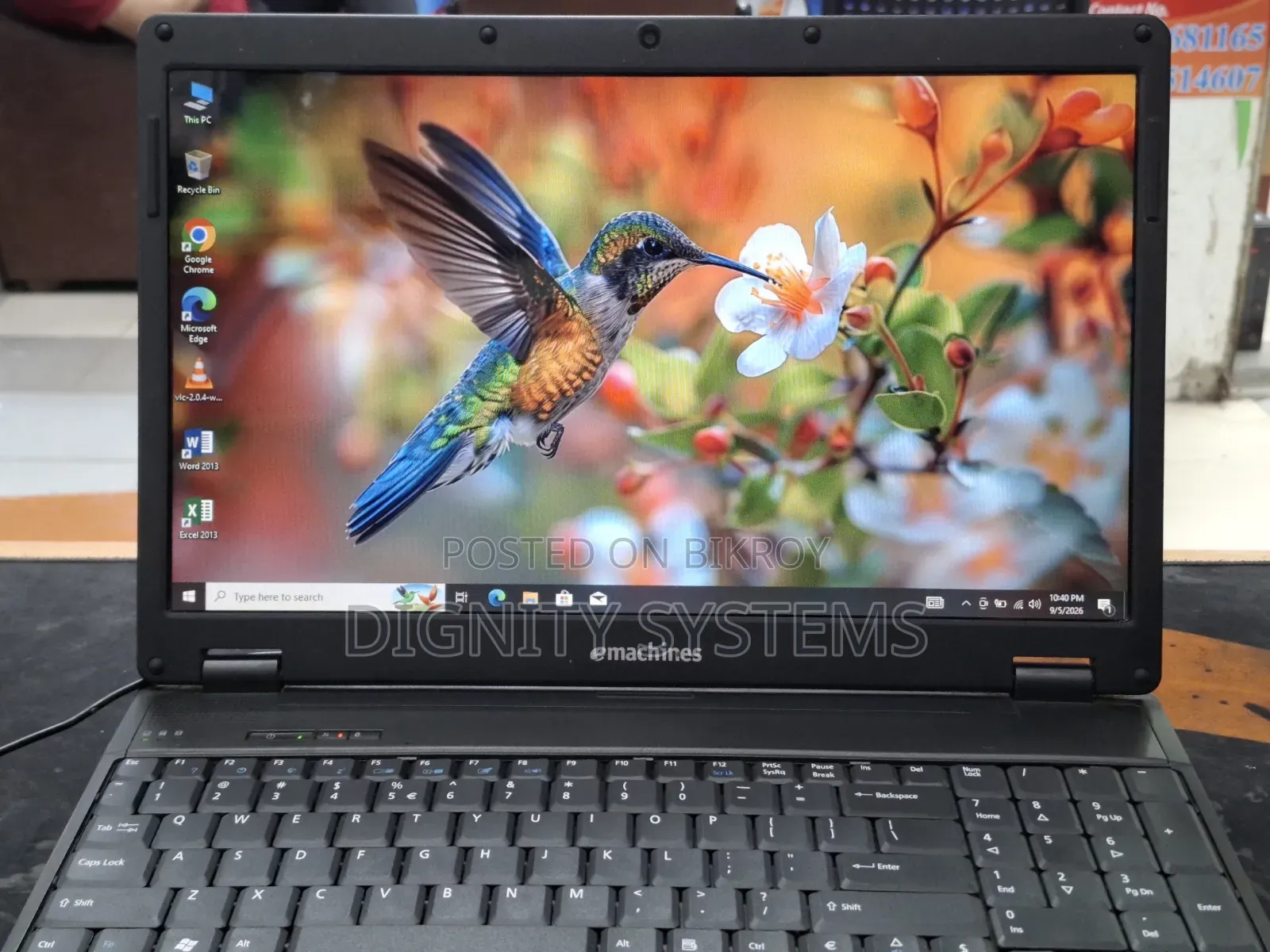 Laptop eMachines 8GB Intel Celeron HDD 500GB