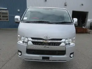 Toyota HiAce 2021 Silver