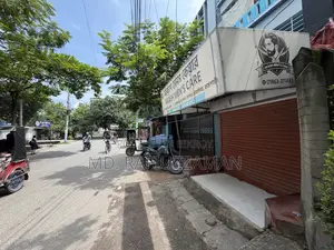 দোকান ভাড়া দেয়া হবে