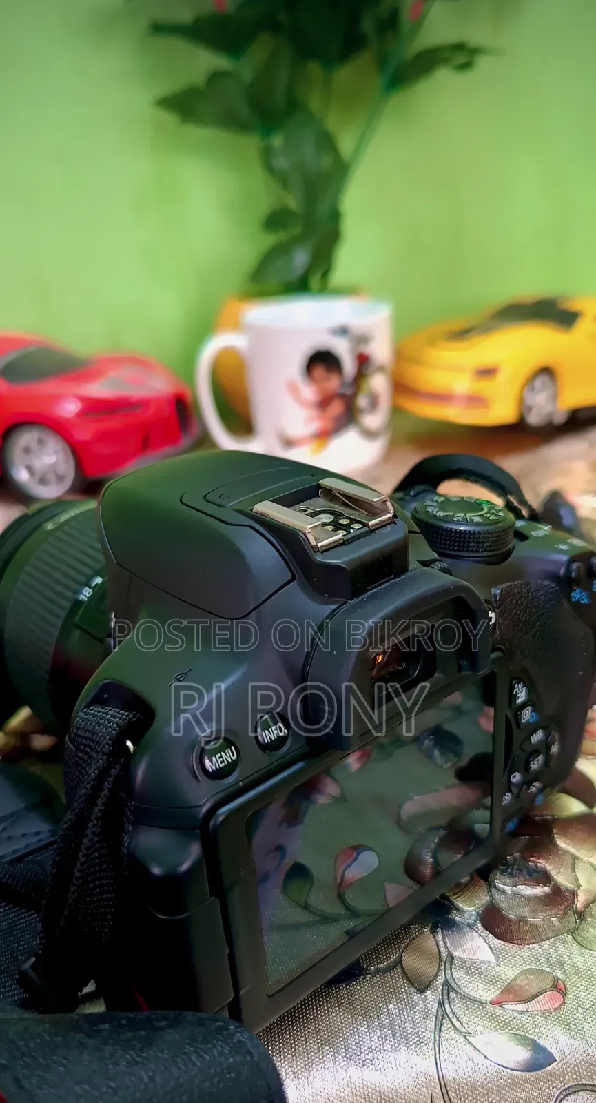 Canon 700D