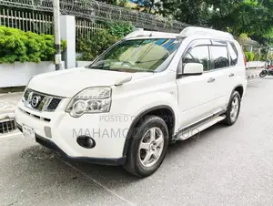 Nissan X-Trail 2.0 Petrol AWD 2013 Pearl