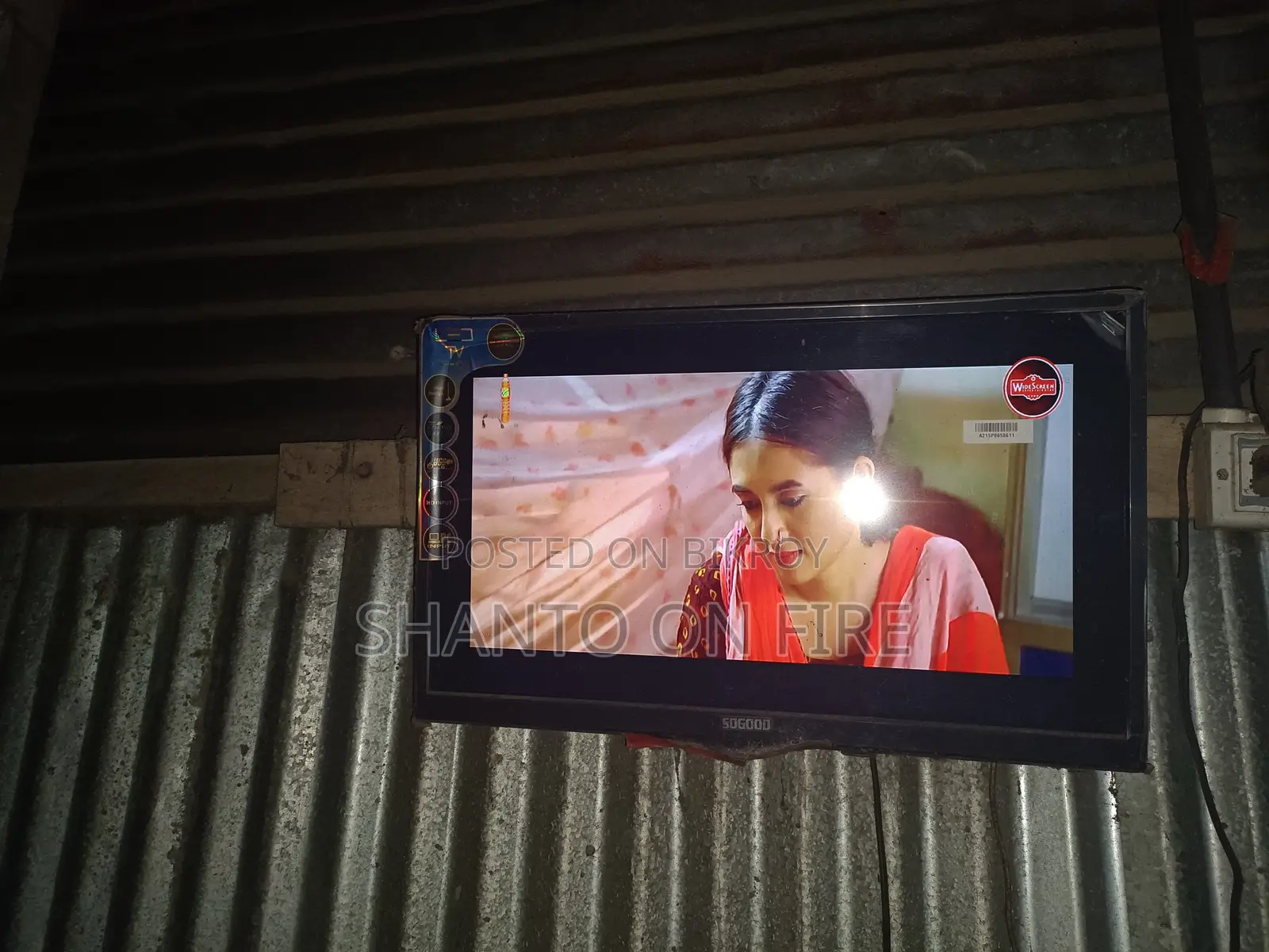 Led TV 24' একদম ফ্রেশ কন্ডিশন আন স্মার্ট কেউ নিতে চাইলে নিতে পারেন