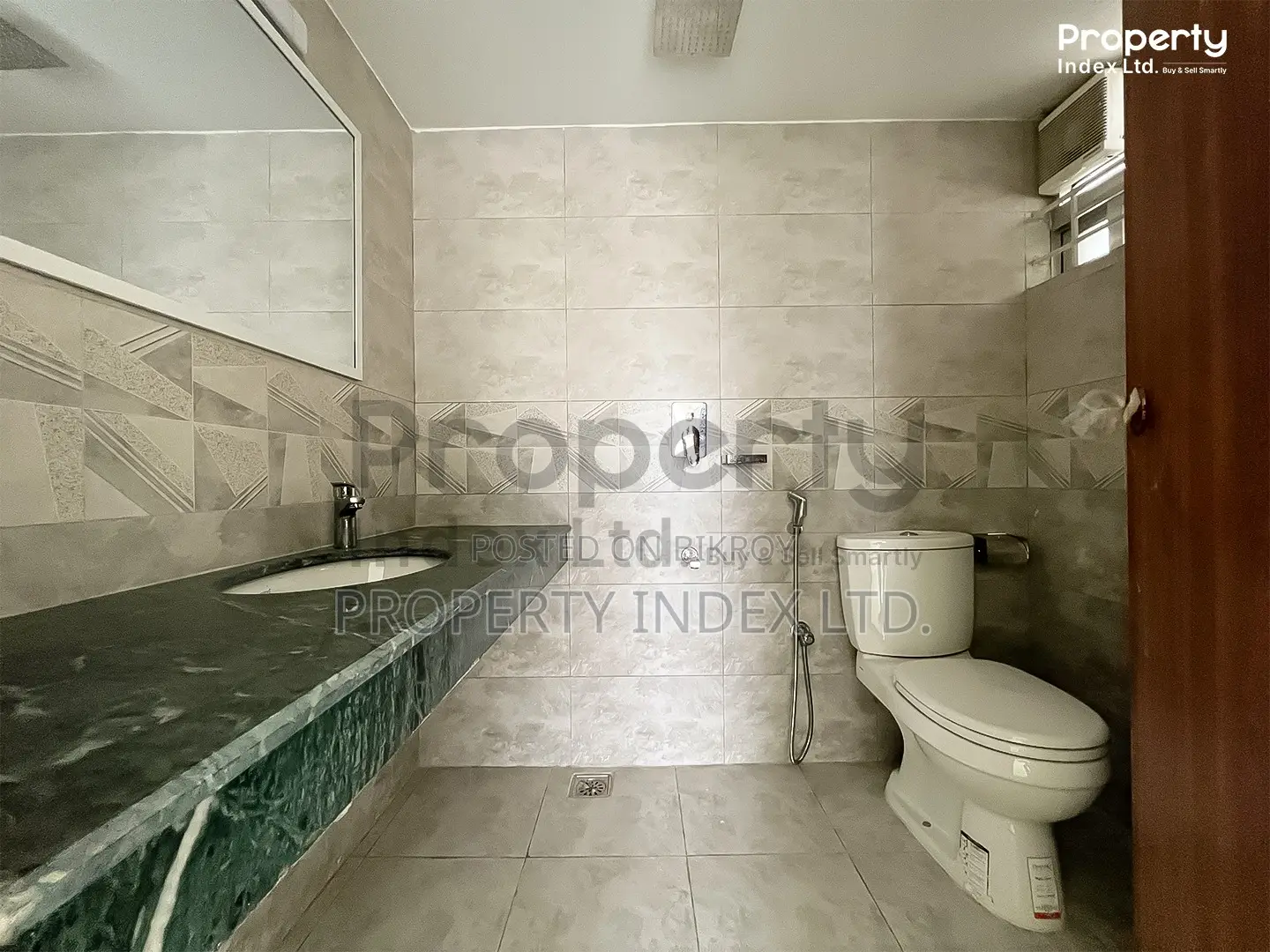 3bdrm Apartment in Greenwood, Basundhara for Sale