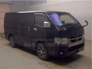 Toyota HiAce 2021 Black