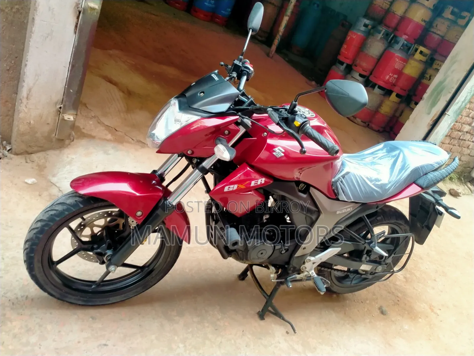 Suzuki Gixxer 2023 Red