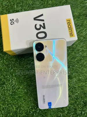 Realme V30 128 GB Gold