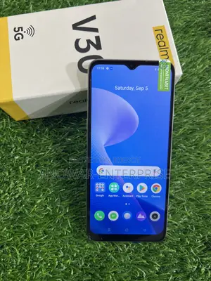 Realme V30 128 GB Gold