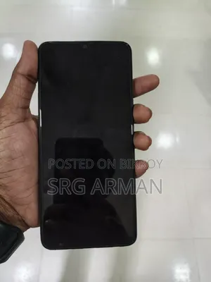 New Vivo Y04 64 GB Black