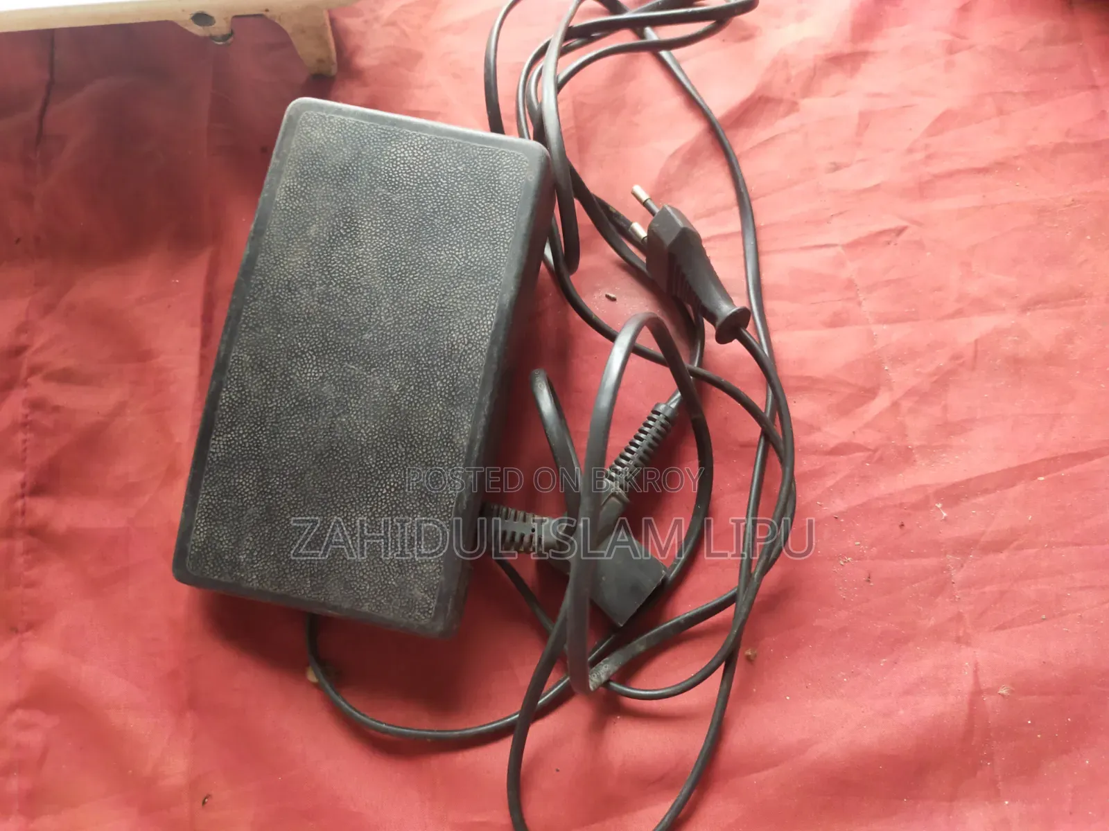 সিঙ্গার অরিজিনাল জাপানি সেলাই মেশিন।
