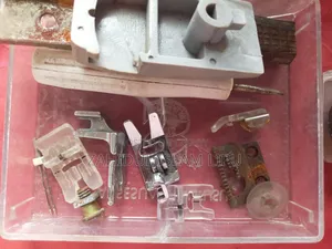 সিঙ্গার অরিজিনাল জাপানি সেলাই মেশিন।