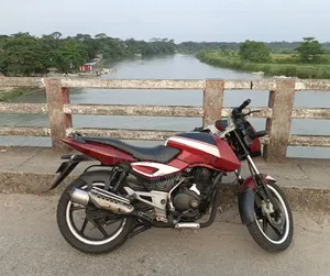 Bajaj Pulsar 150 2010 Red