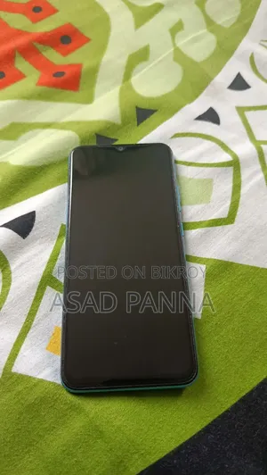 Realme C2 32 GB Blue