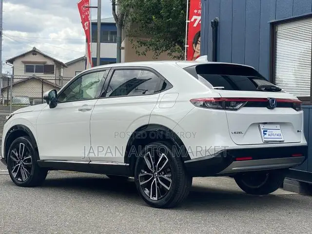 Honda Vezel 2021 Pearl