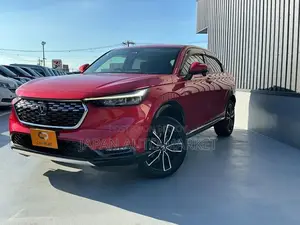 Honda Vezel 2021 Red