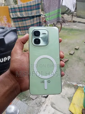 Vivo iQOO Z9x 128 GB Green