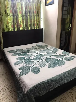 Mehguni Wood Bed