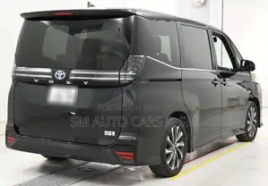 Toyota Voxy 2022 Black