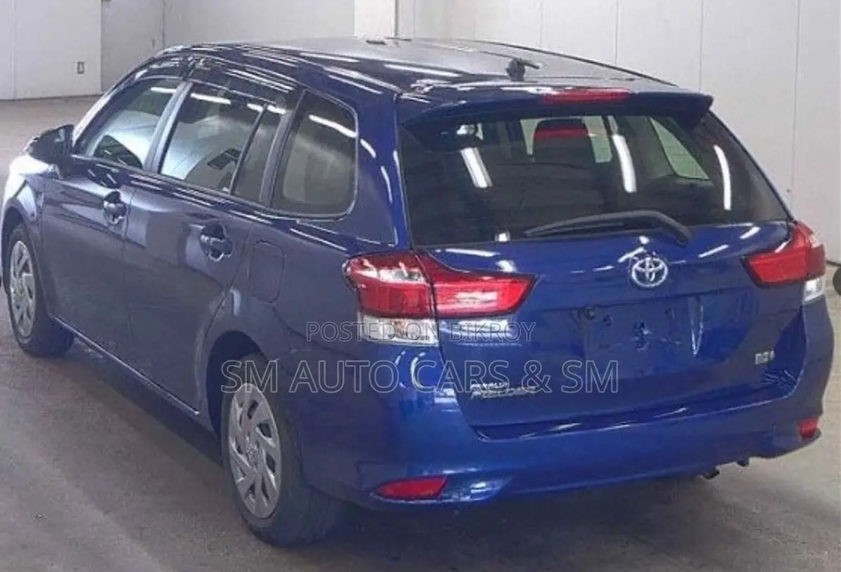 Toyota Corolla Fielder 2021 Blue