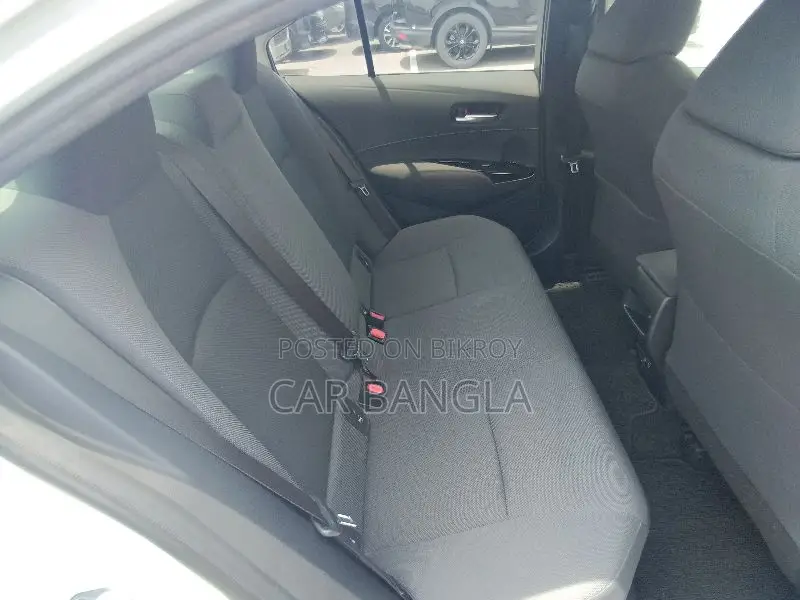 Toyota Corolla L 2021 Pearl