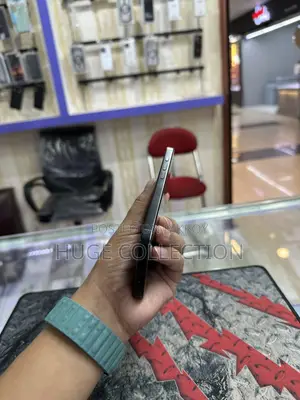 Apple iPhone 16 Pro 128 GB Black