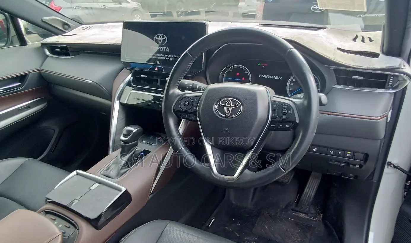 Toyota Harrier 2021 Pearl