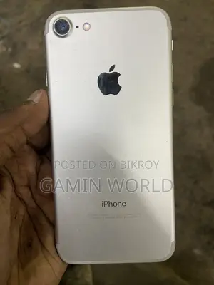 Apple iPhone 7 32 GB Silver
