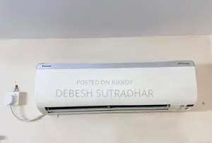 Daikin 1.5 Ton Premium Inverter AC