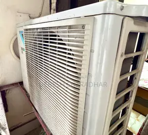 Daikin 1.5 Ton Premium Inverter AC