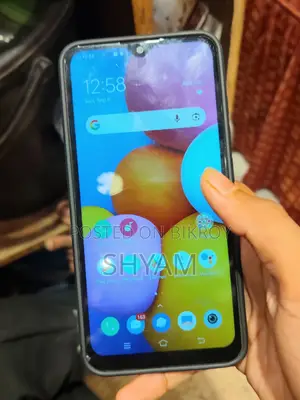 Vivo Y1s 32 GB Blue
