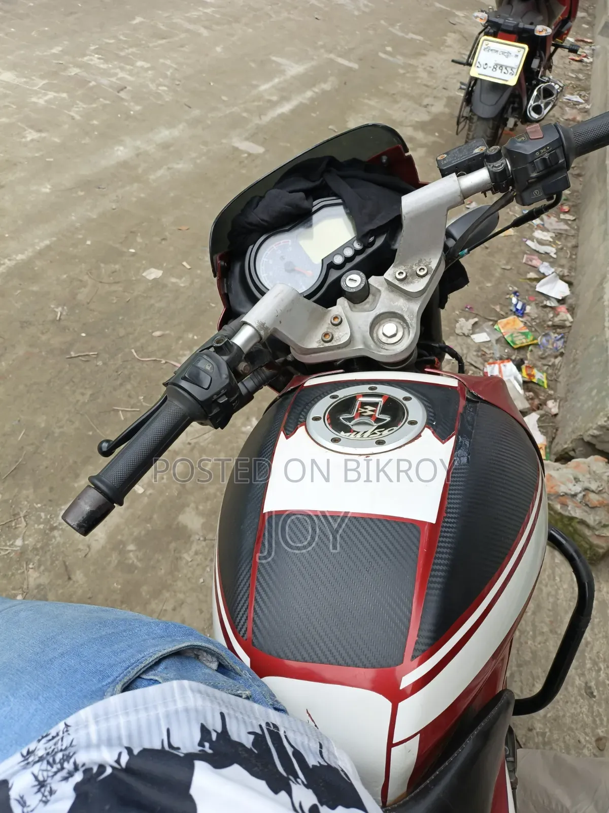 Bajaj Pulsar 150 2010 Red