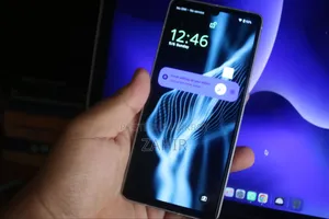 Sharp Aquos R7 128 GB Silver