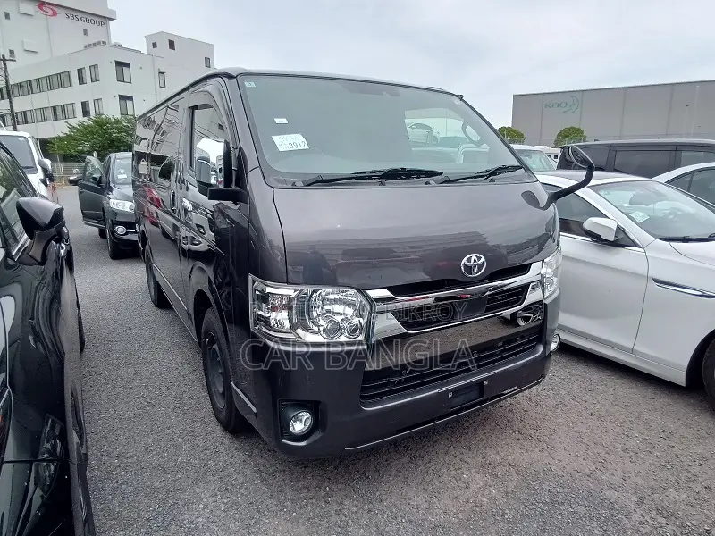 Toyota HiAce 2021 Grey