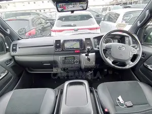 Toyota HiAce 2021 Grey