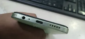 iQOO Z9x 128 GB Green